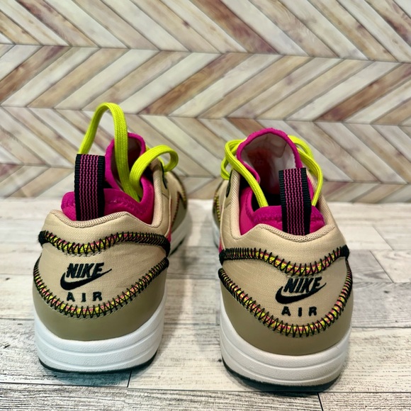 NIKE Women’s Sneakers Air Max 1 Ultra 2.0 'Mushroom - Picture 4 of 8